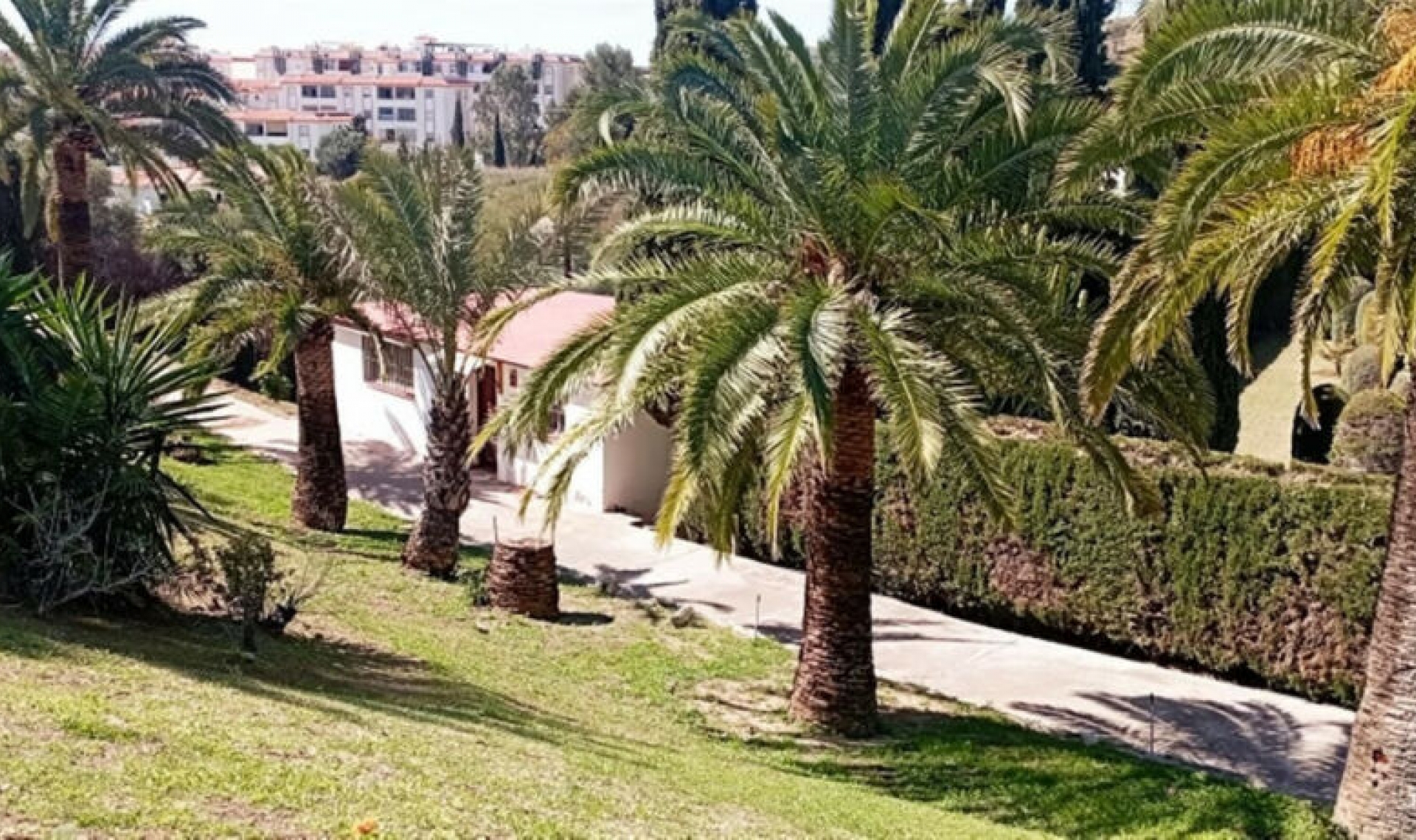 Resale - House -
Benalmadena Costa