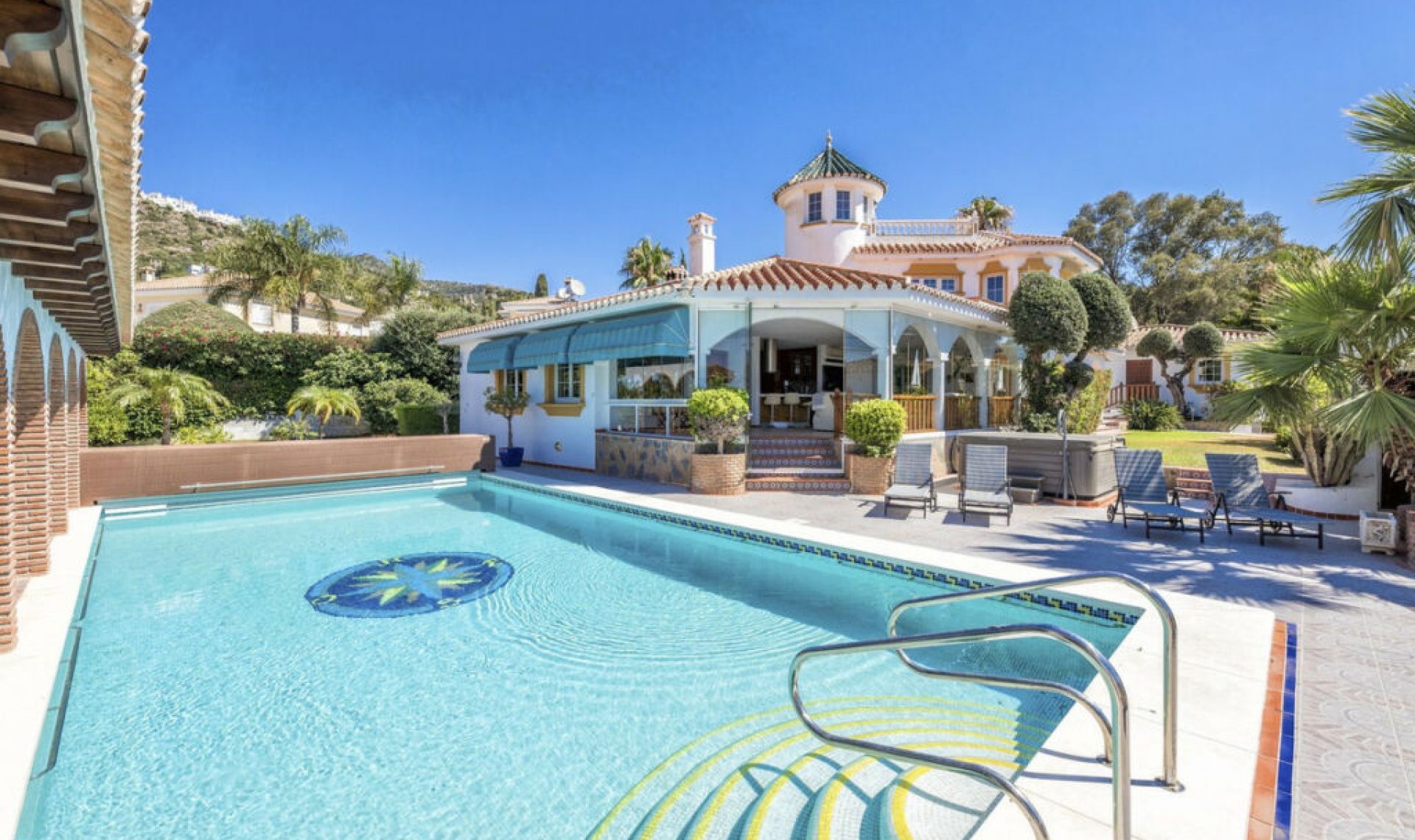 Resale - House -
Benalmadena Costa