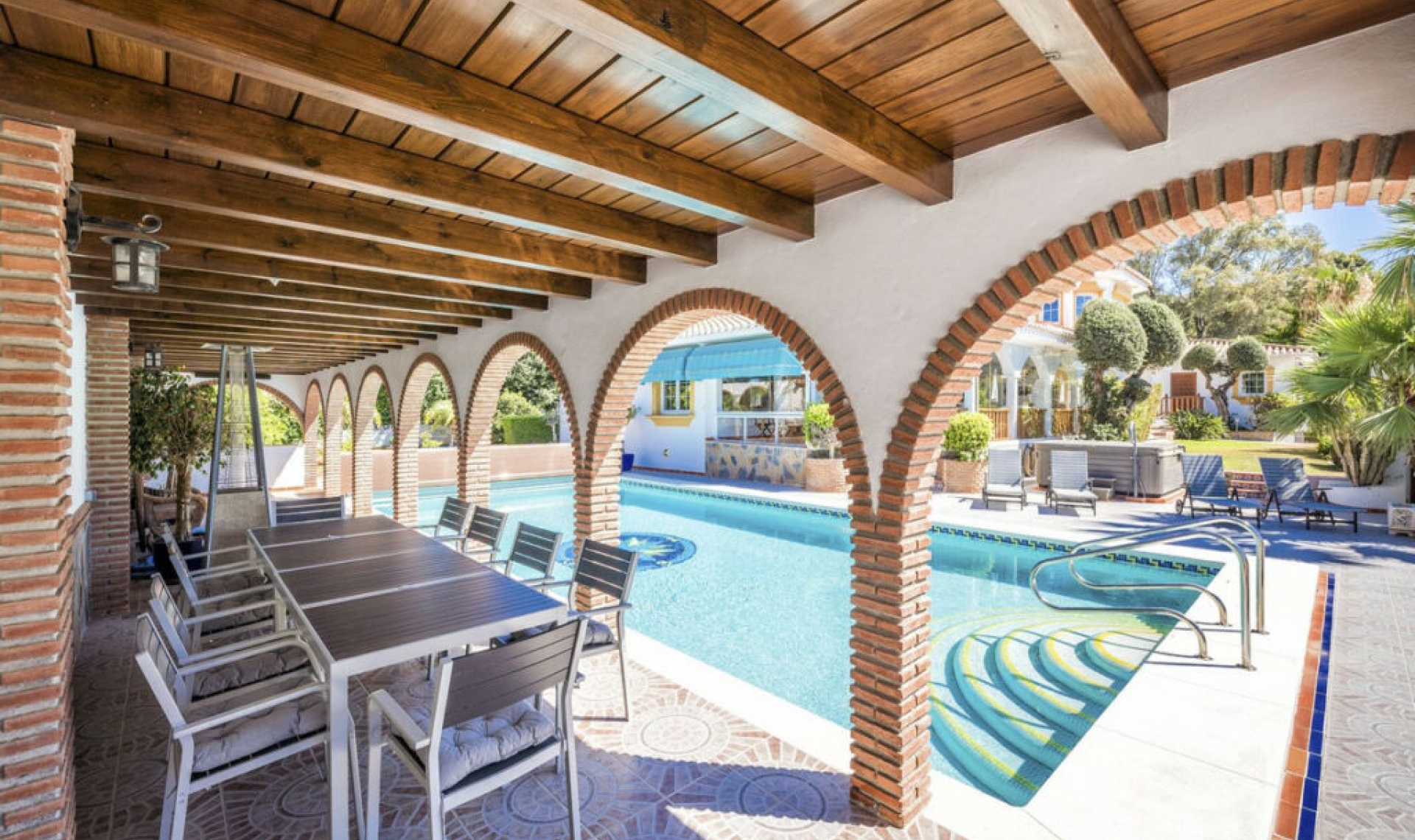 Resale - House -
Benalmadena Costa