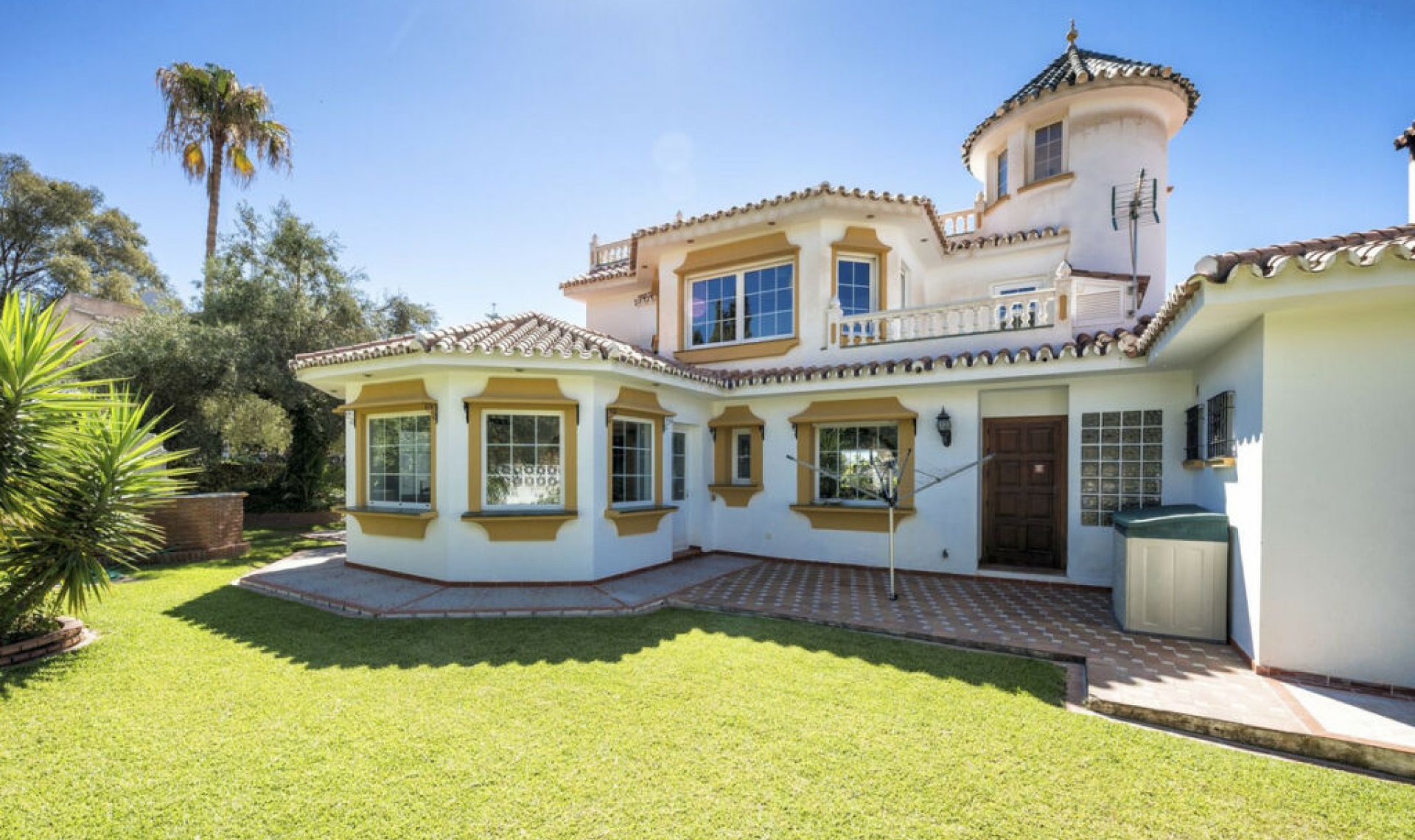 Resale - House -
Benalmadena Costa