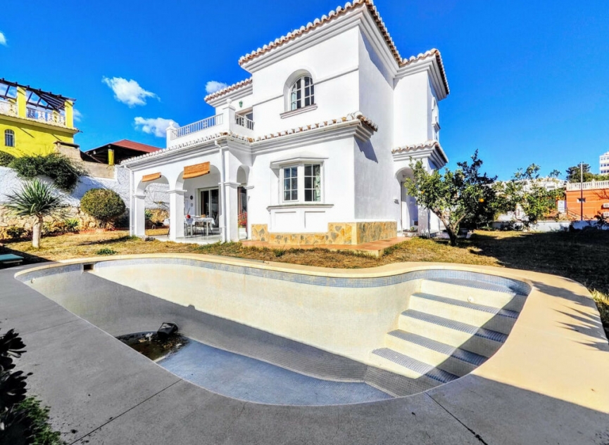 Resale - House -
Benalmadena Costa