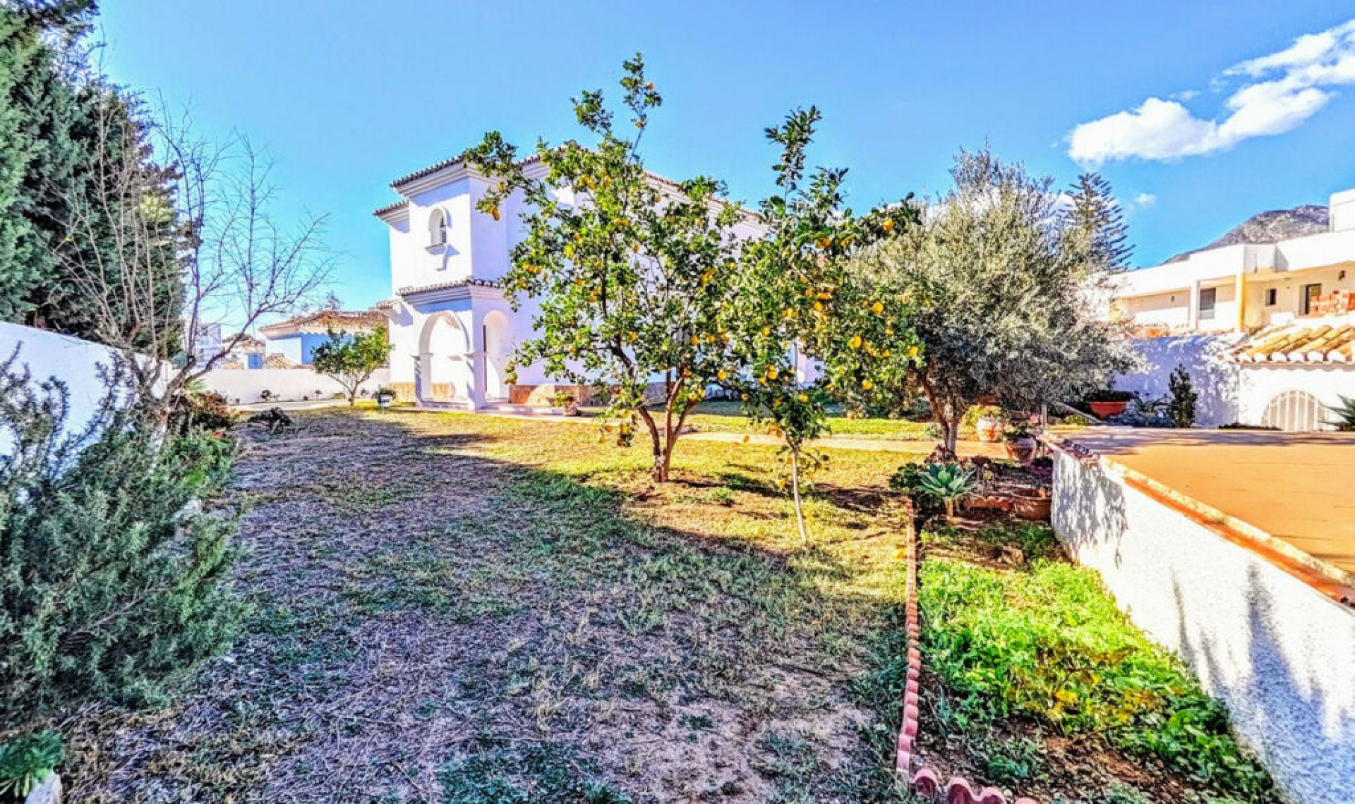 Resale - House -
Benalmadena Costa