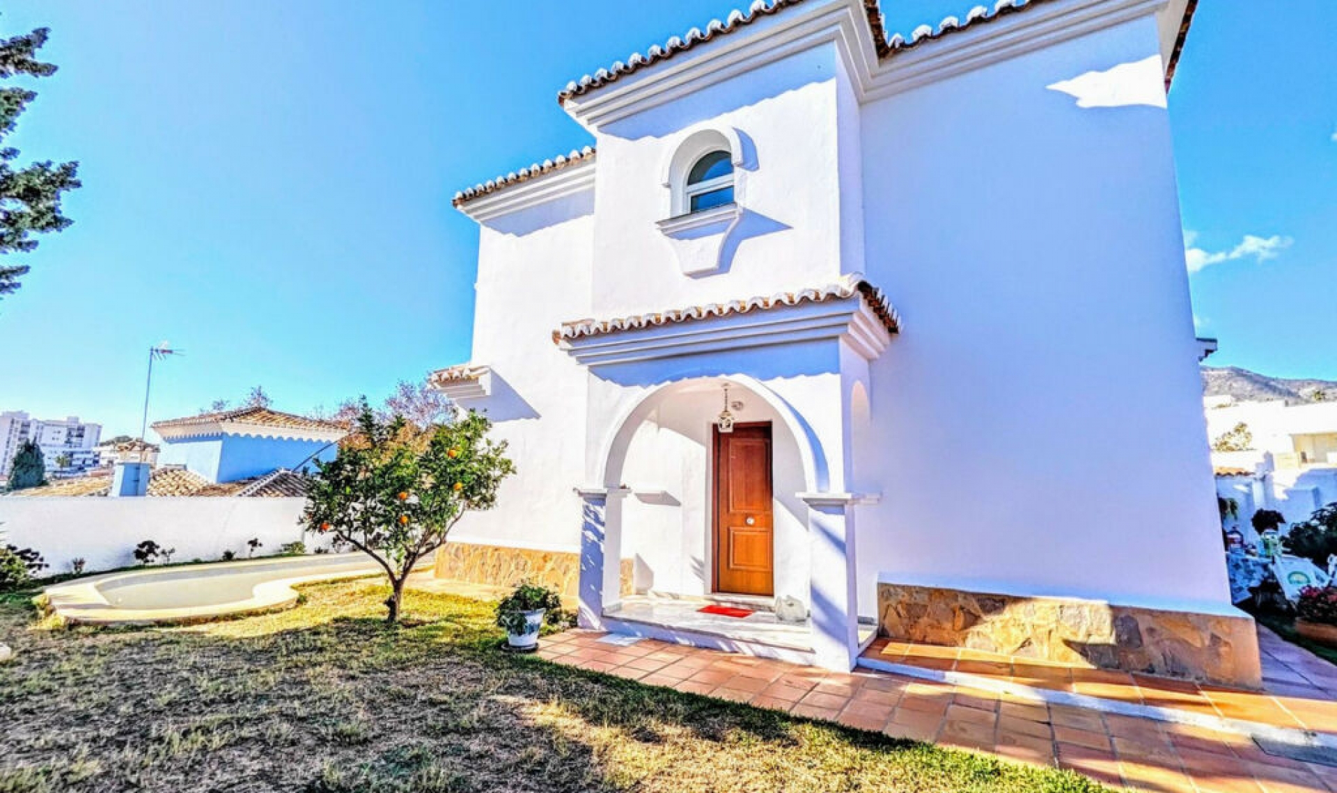 Resale - House -
Benalmadena Costa