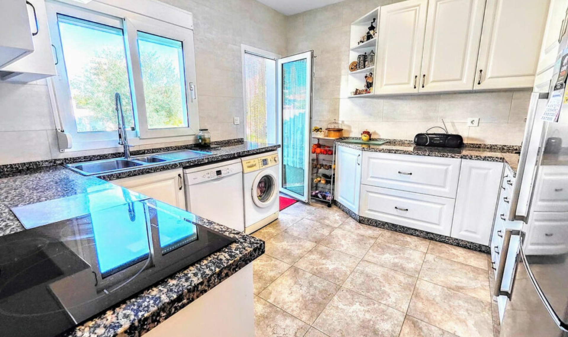 Resale - House -
Benalmadena Costa