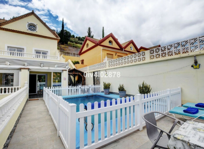 Resale - House -
Benalmadena Costa