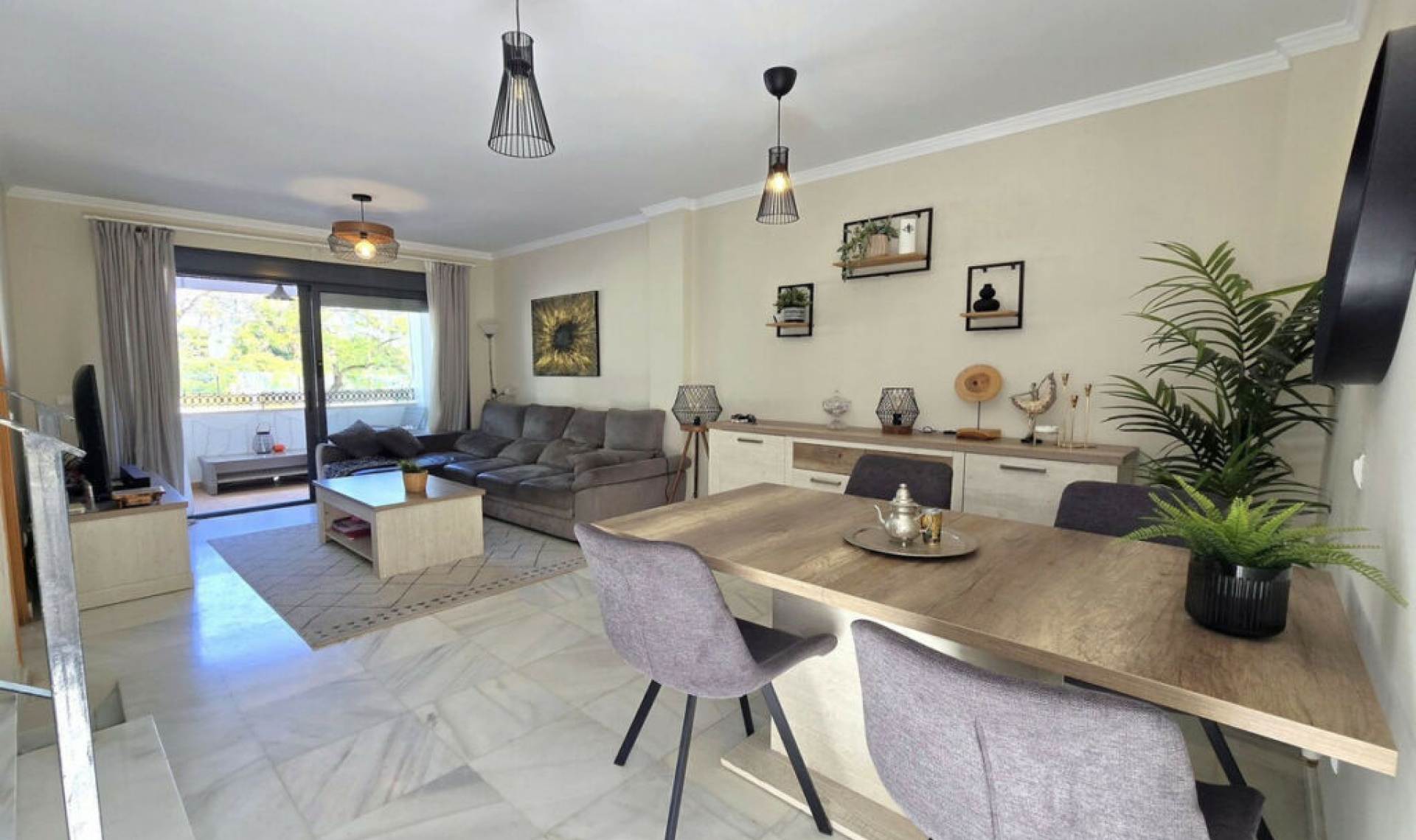 Resale - House -
Benalmadena Costa