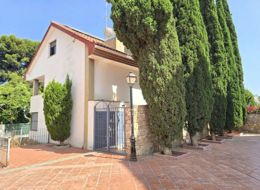 Resale - House -
Benalmadena Costa