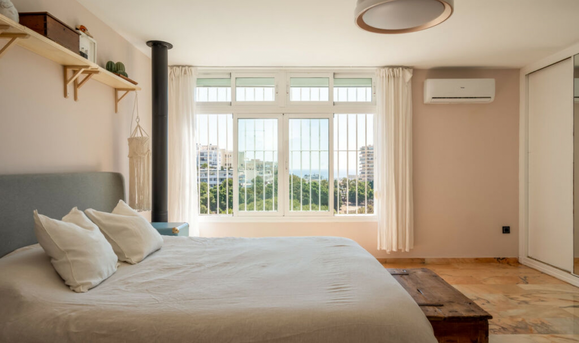 Resale - House -
Benalmadena Costa