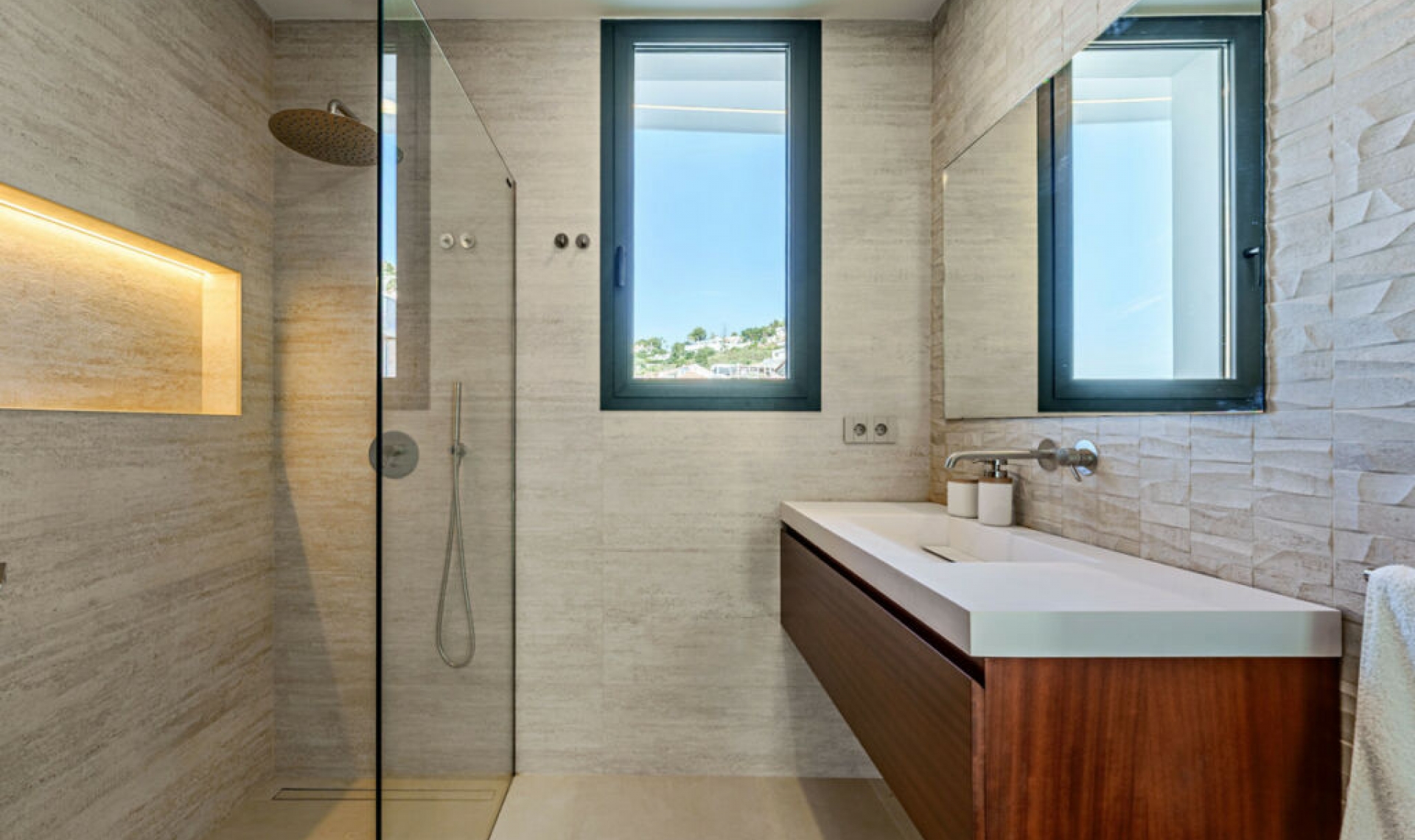 Resale - House -
Benalmadena Costa