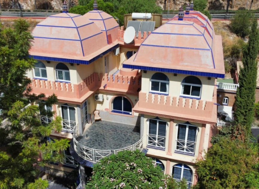 Resale - House -
Benalmadena Costa