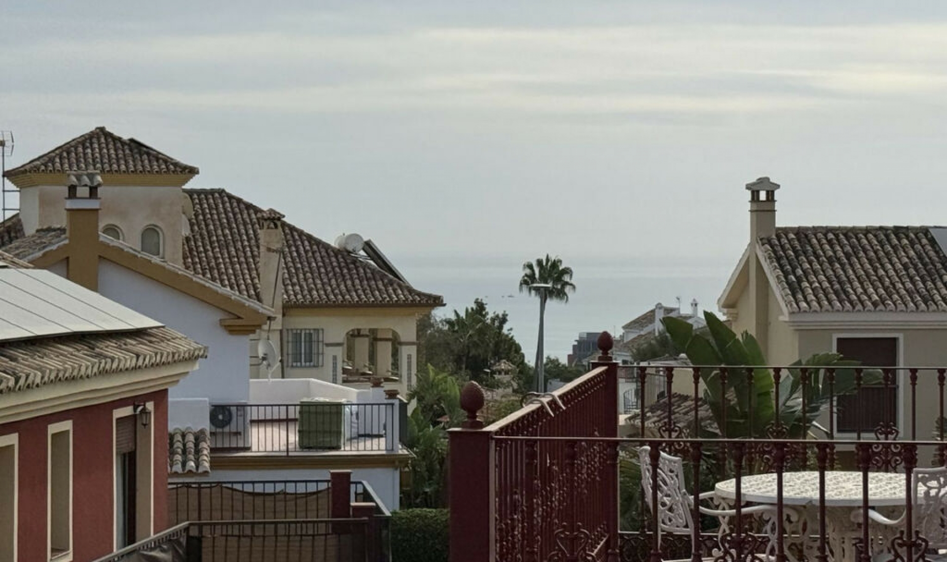 Resale - House -
Benalmadena Costa