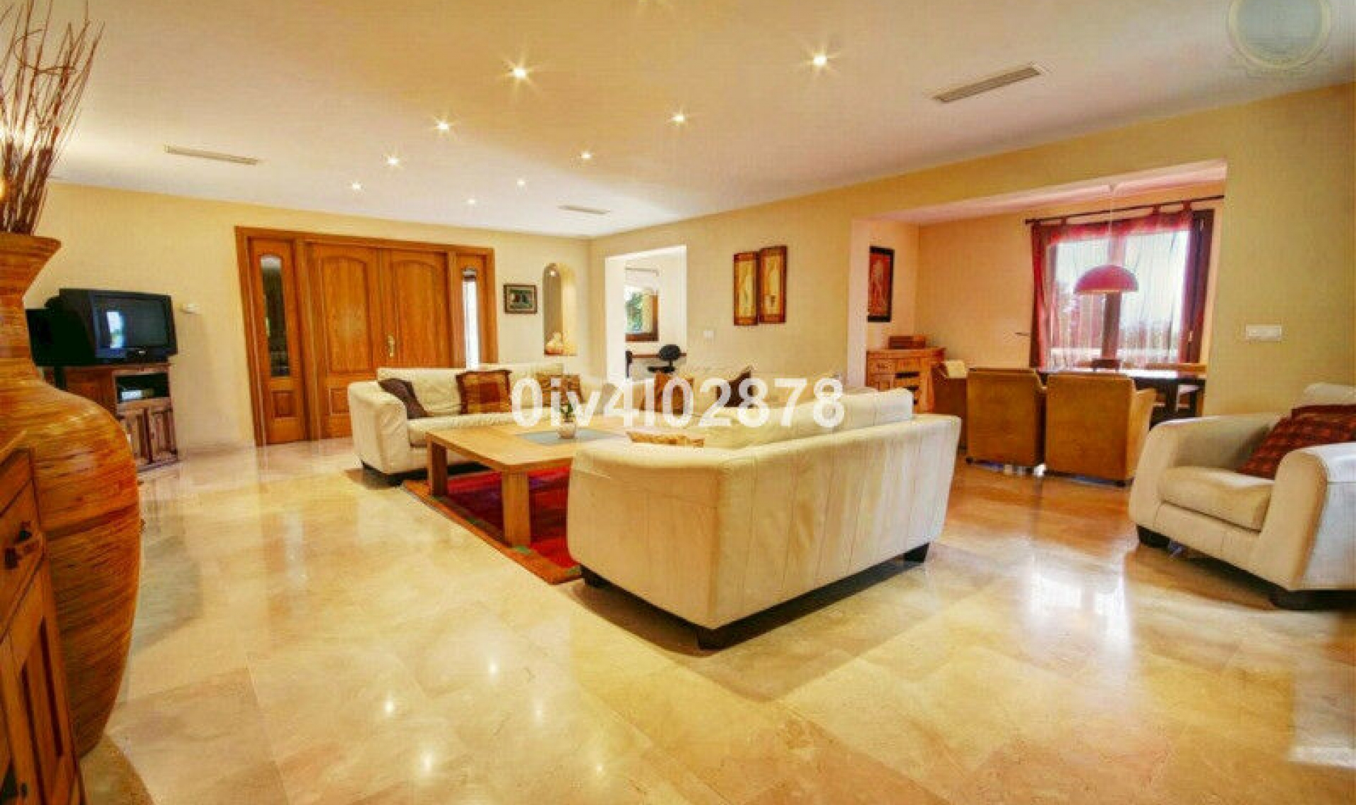 Resale - House -
Benalmadena Pueblo