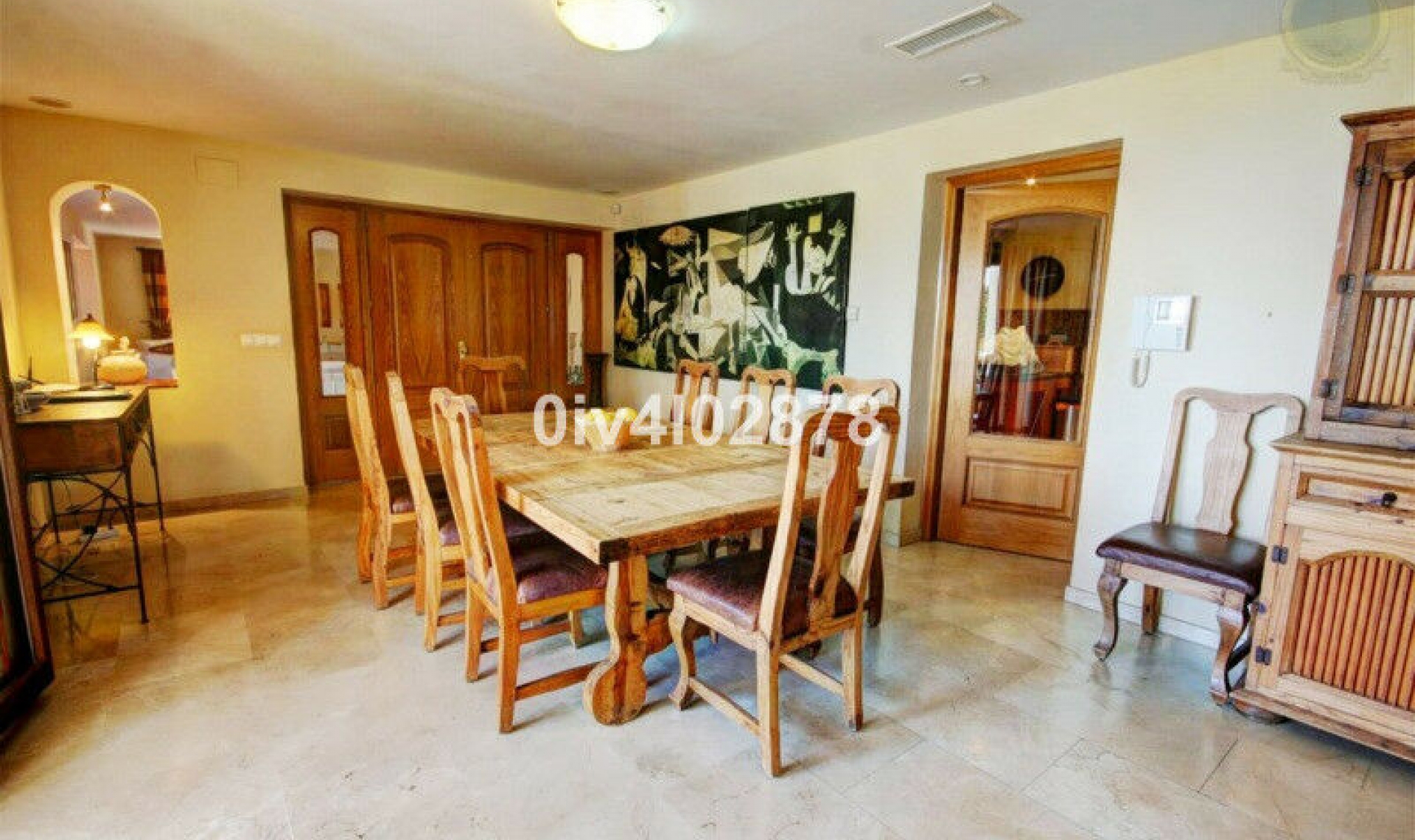 Resale - House -
Benalmadena Pueblo