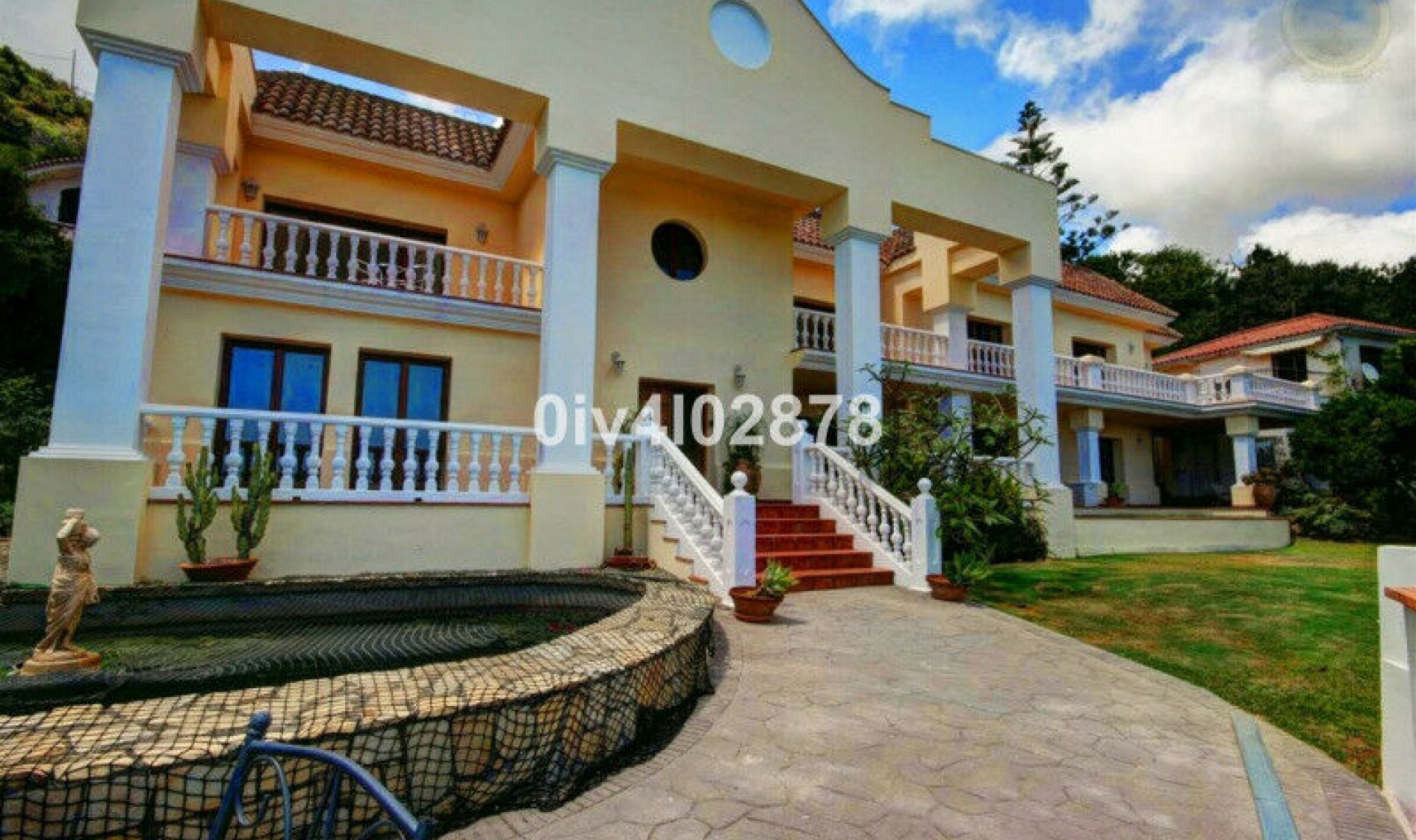 Resale - House -
Benalmadena Pueblo