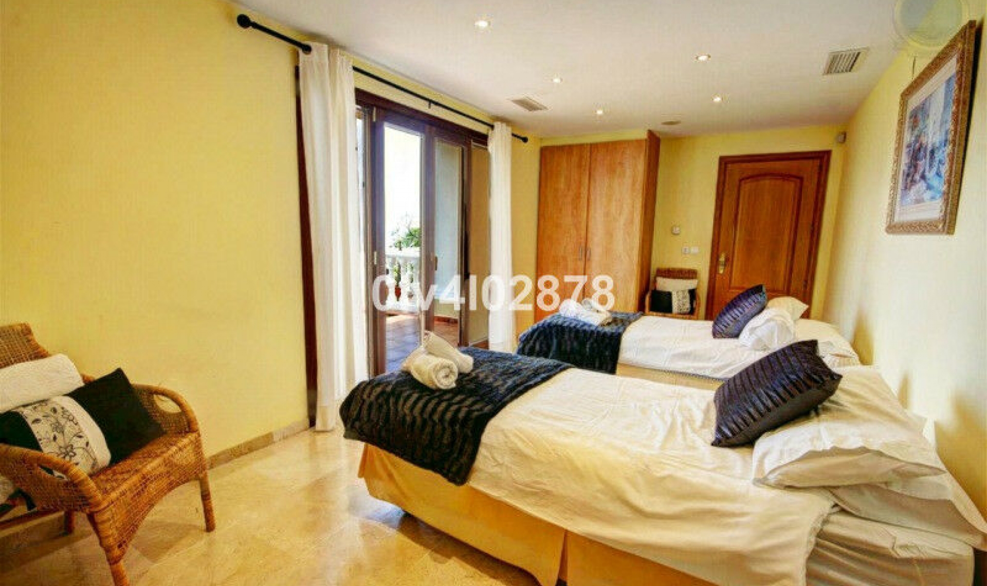 Resale - House -
Benalmadena Pueblo