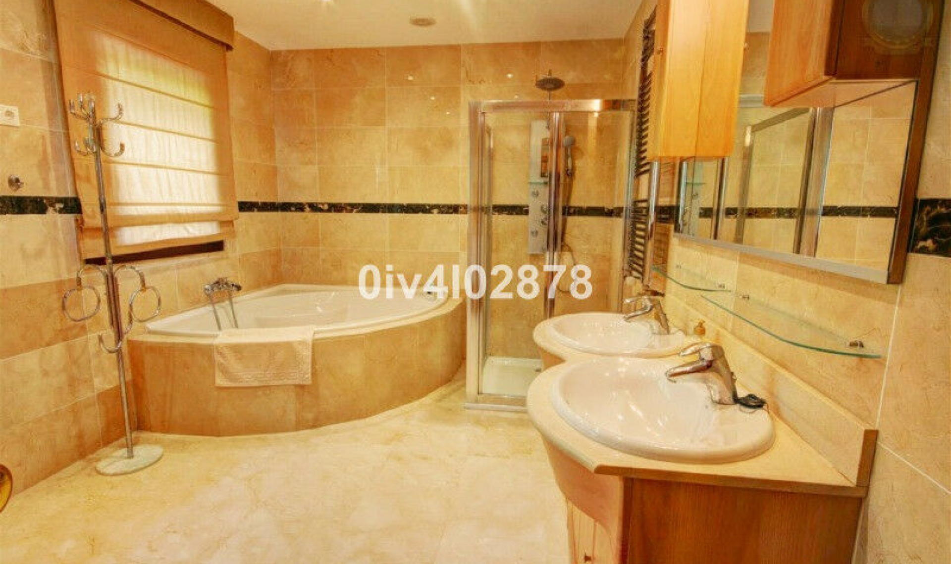 Resale - House -
Benalmadena Pueblo