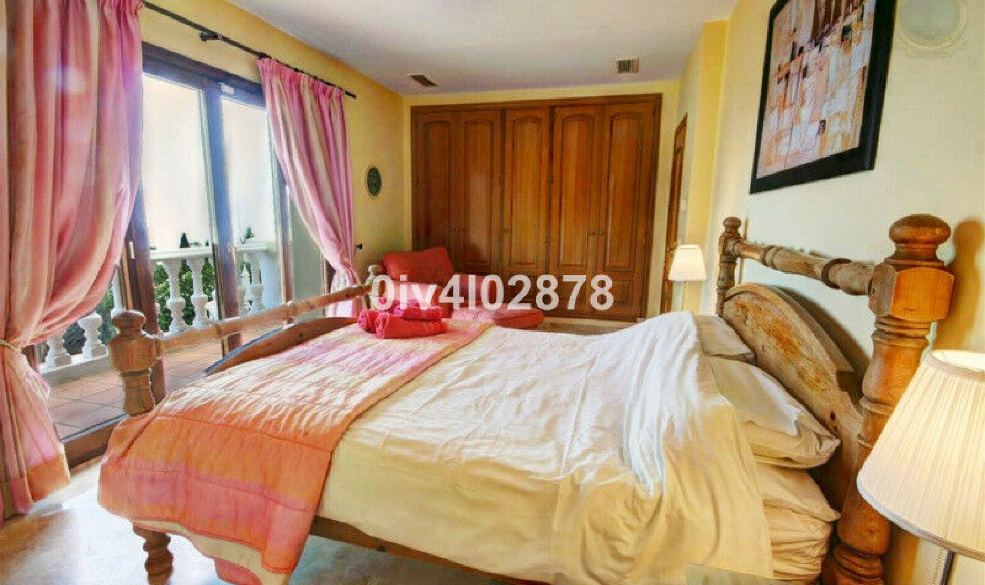 Resale - House -
Benalmadena Pueblo