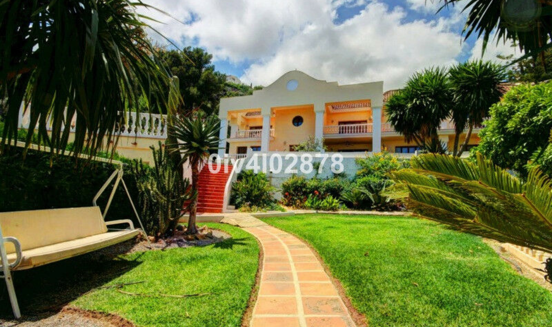 Resale - House -
Benalmadena Pueblo
