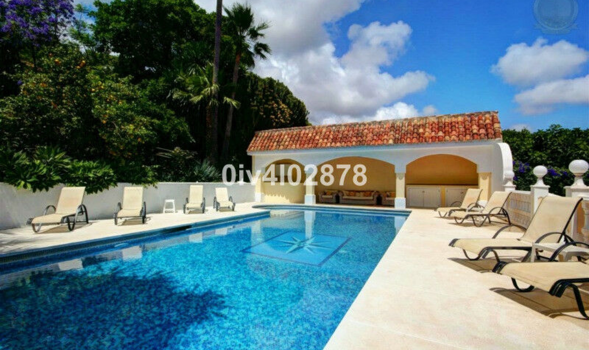 Resale - House -
Benalmadena Pueblo