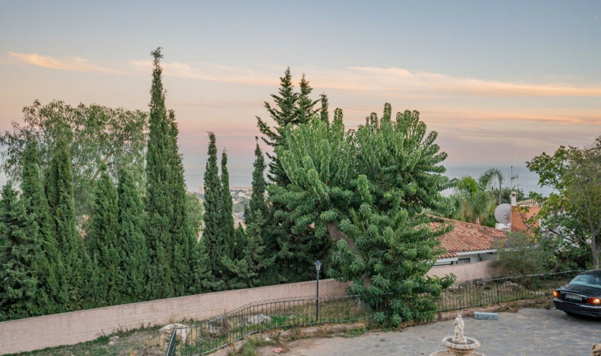 Resale - House -
Benalmadena Pueblo