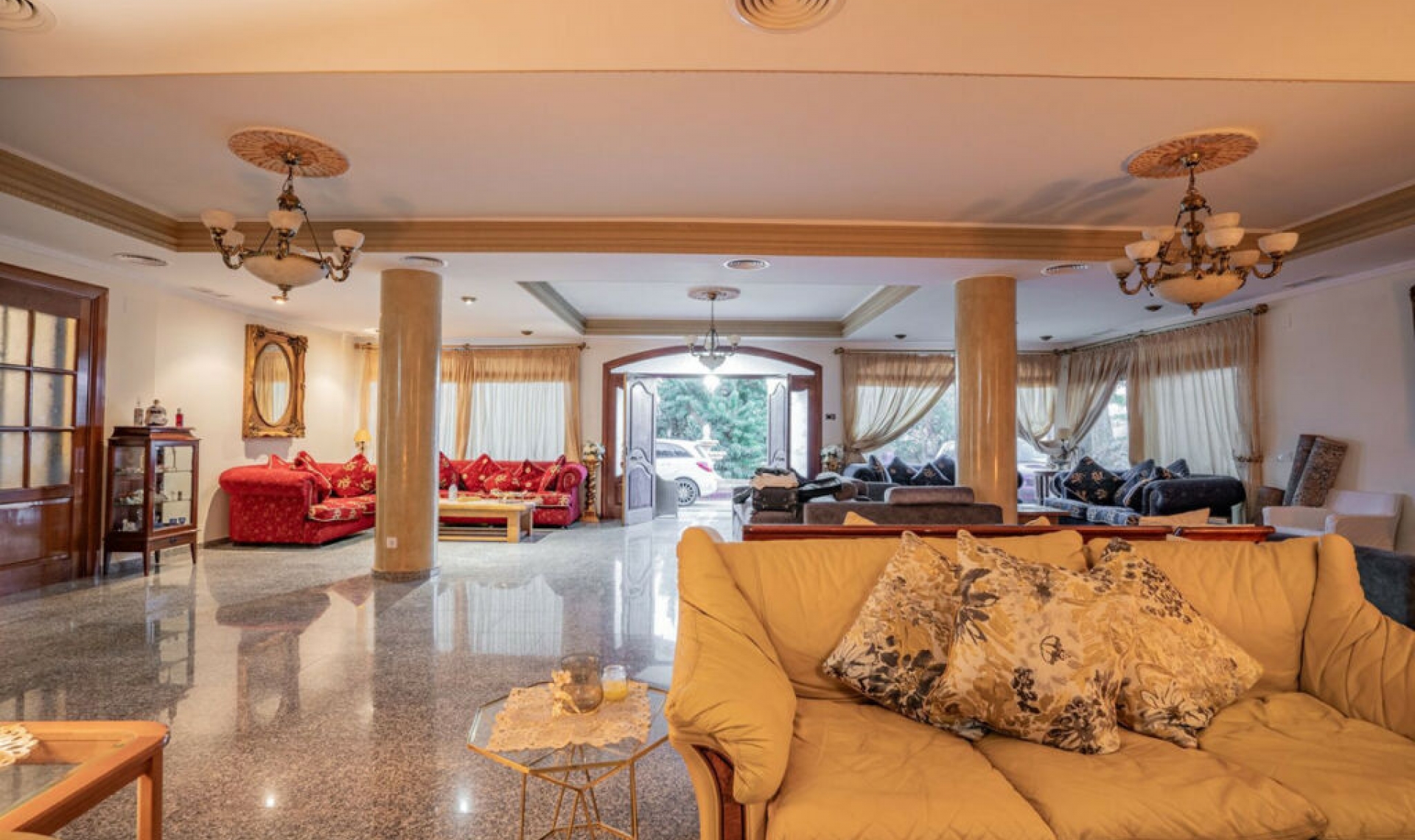 Resale - House -
Benalmadena Pueblo