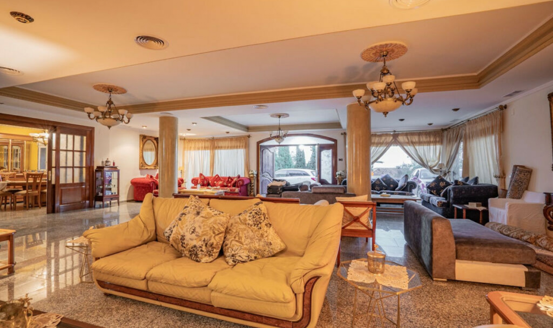 Resale - House -
Benalmadena Pueblo