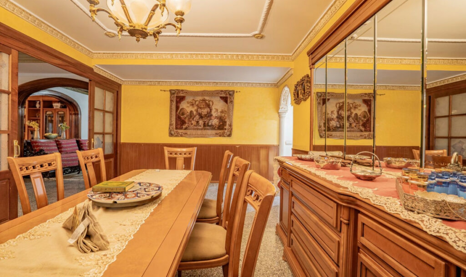 Resale - House -
Benalmadena Pueblo