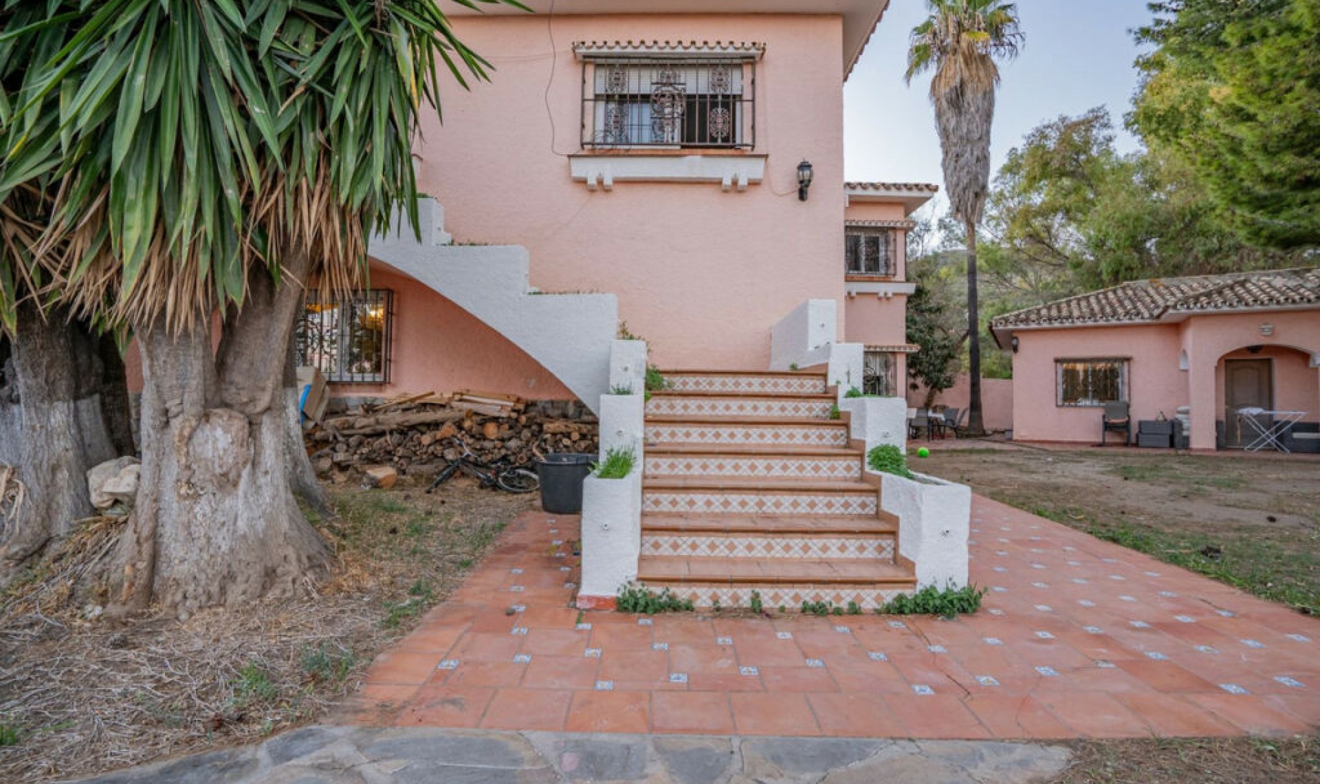 Resale - House -
Benalmadena Pueblo