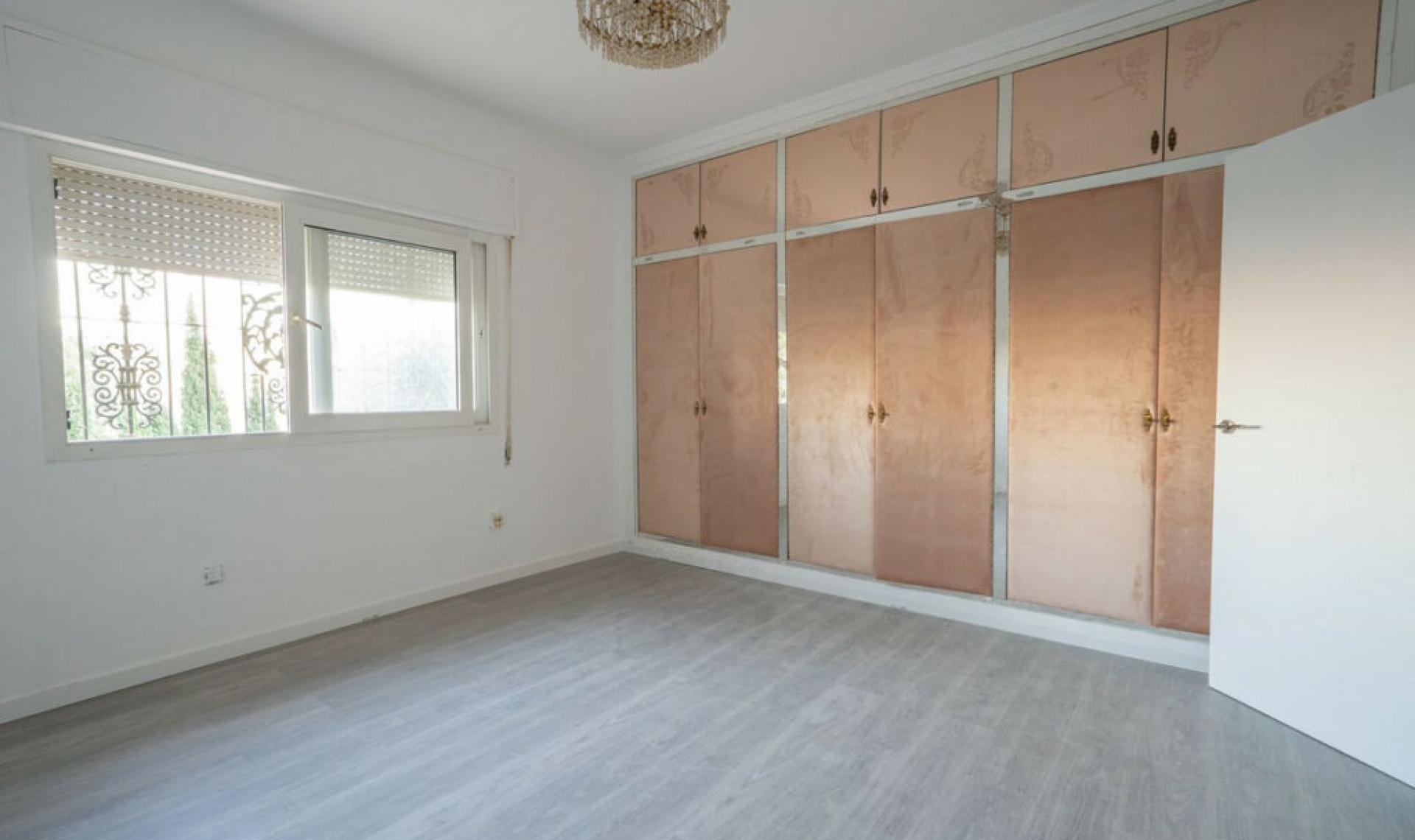 Resale - House -
Benalmadena Pueblo