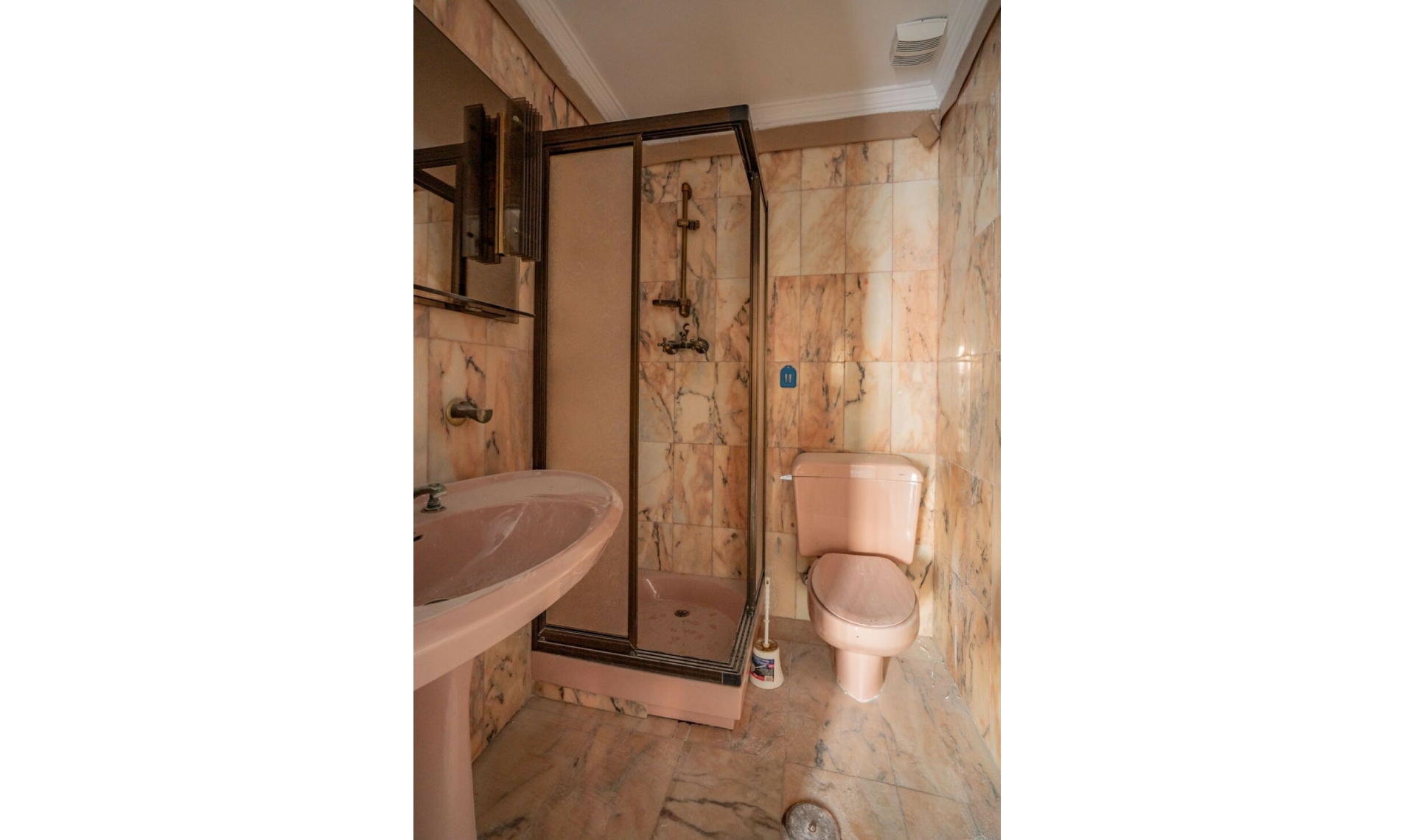 Resale - House -
Benalmadena Pueblo