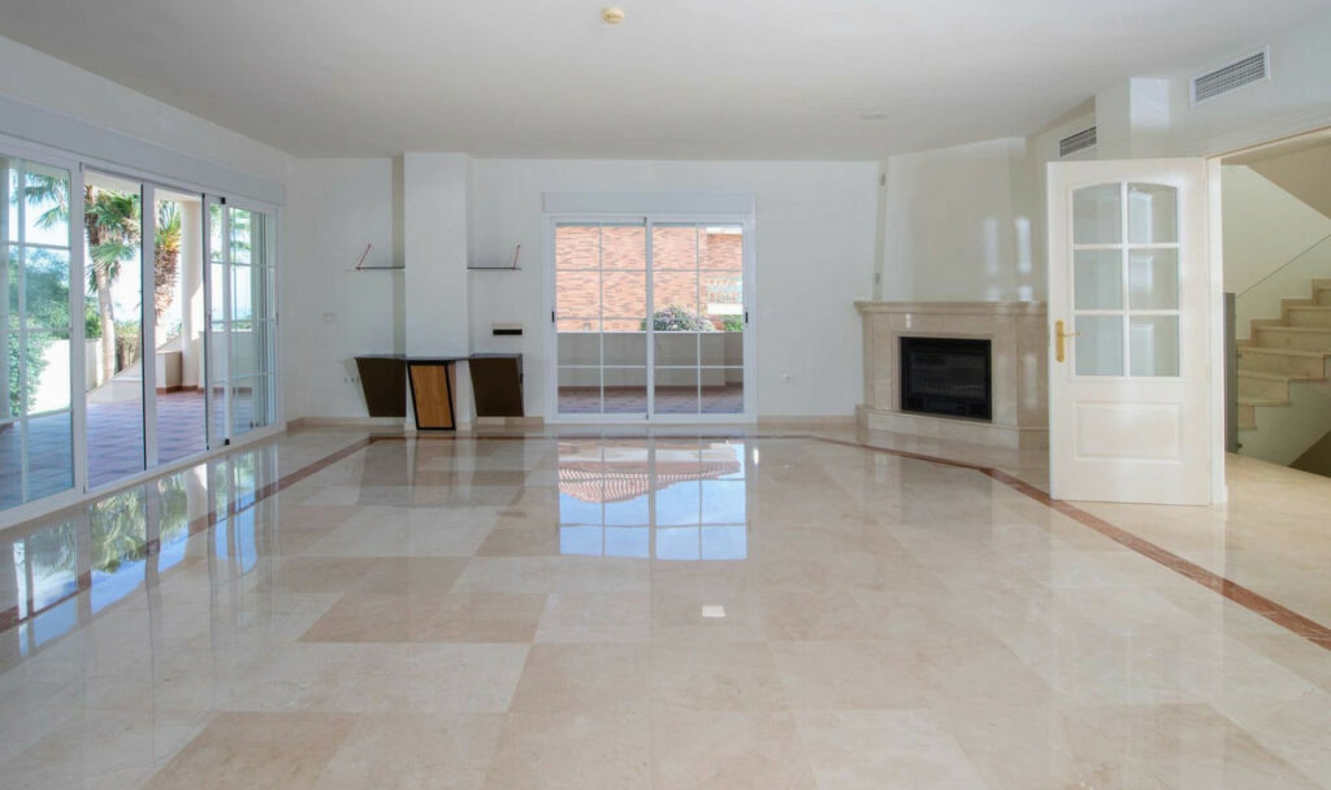 Resale - House -
Benalmadena Pueblo