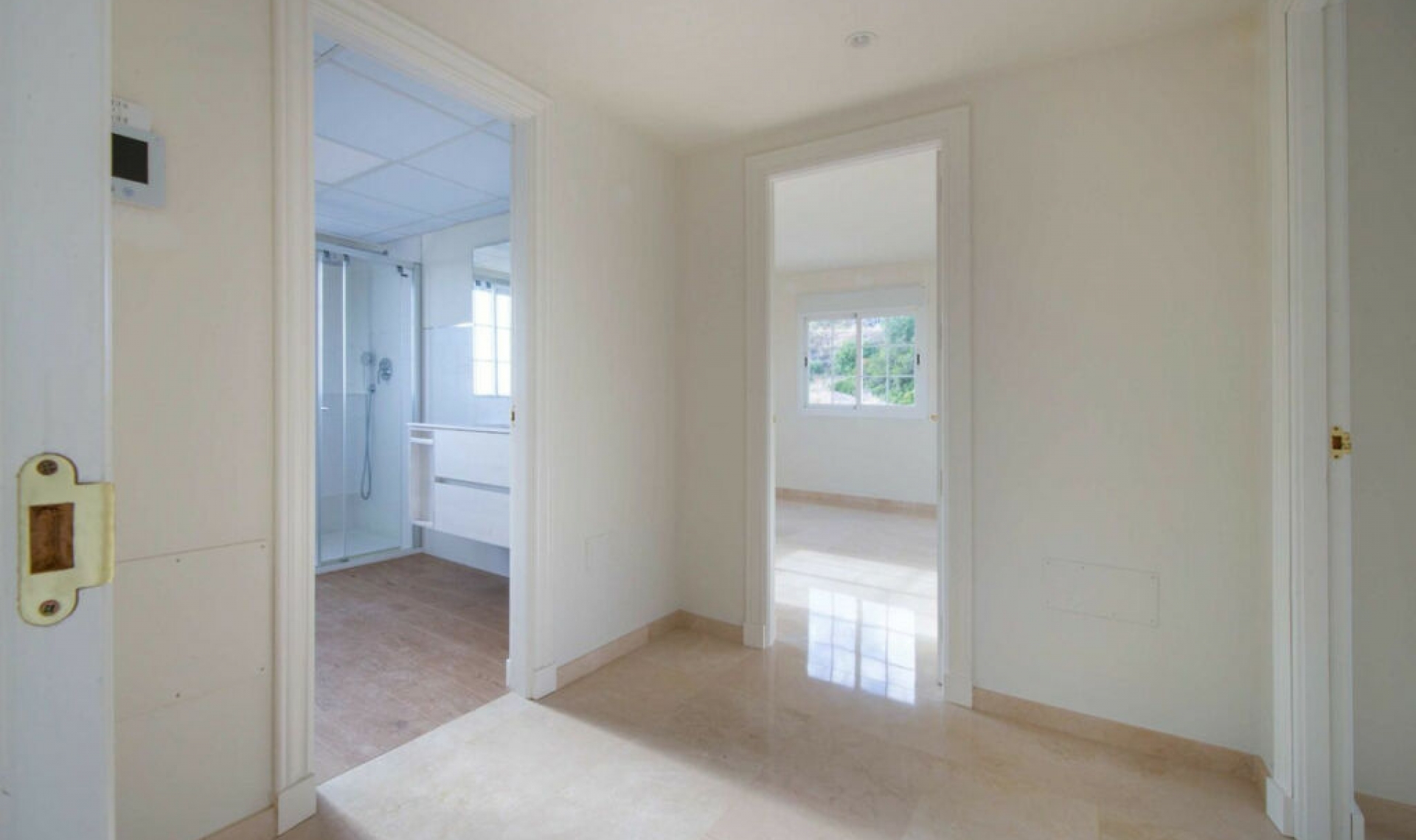 Resale - House -
Benalmadena Pueblo
