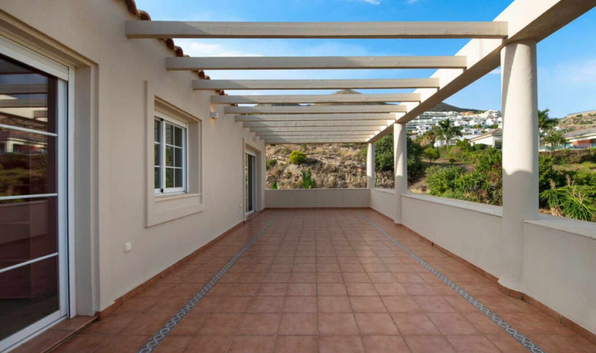 Resale - House -
Benalmadena Pueblo