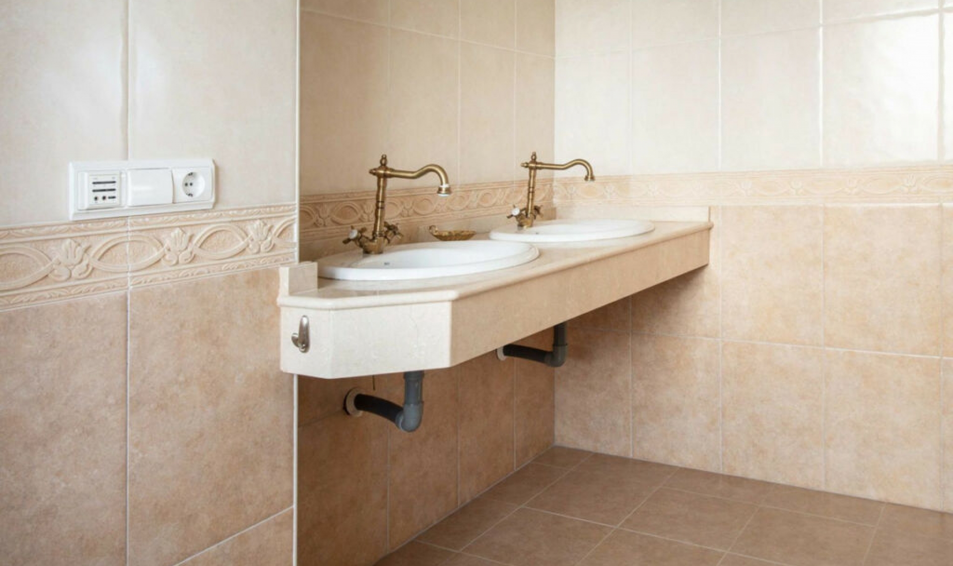 Resale - House -
Benalmadena Pueblo
