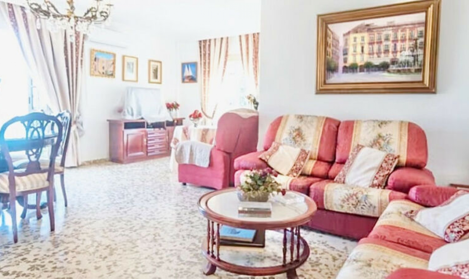 Resale - House -
Benalmadena Pueblo