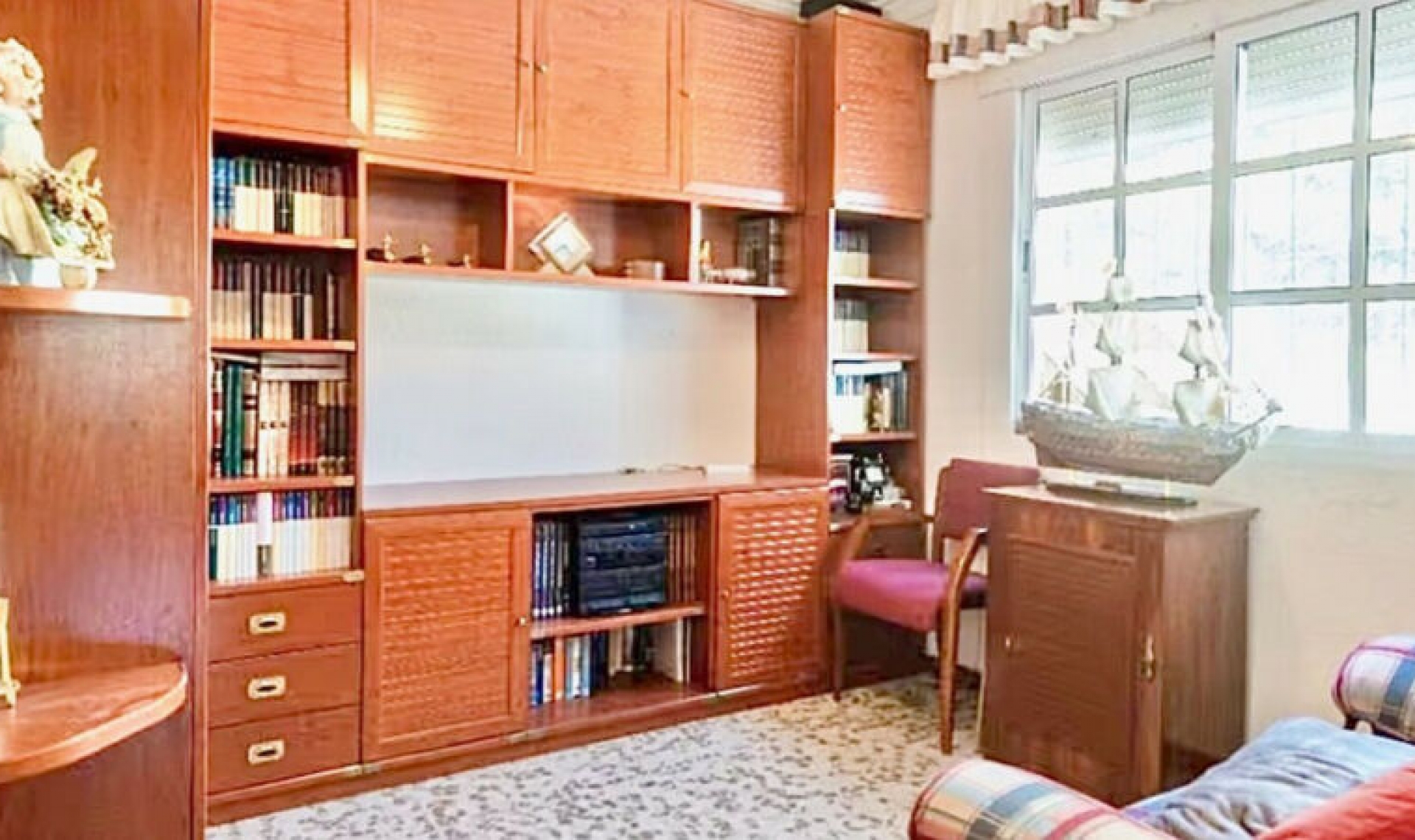 Resale - House -
Benalmadena Pueblo