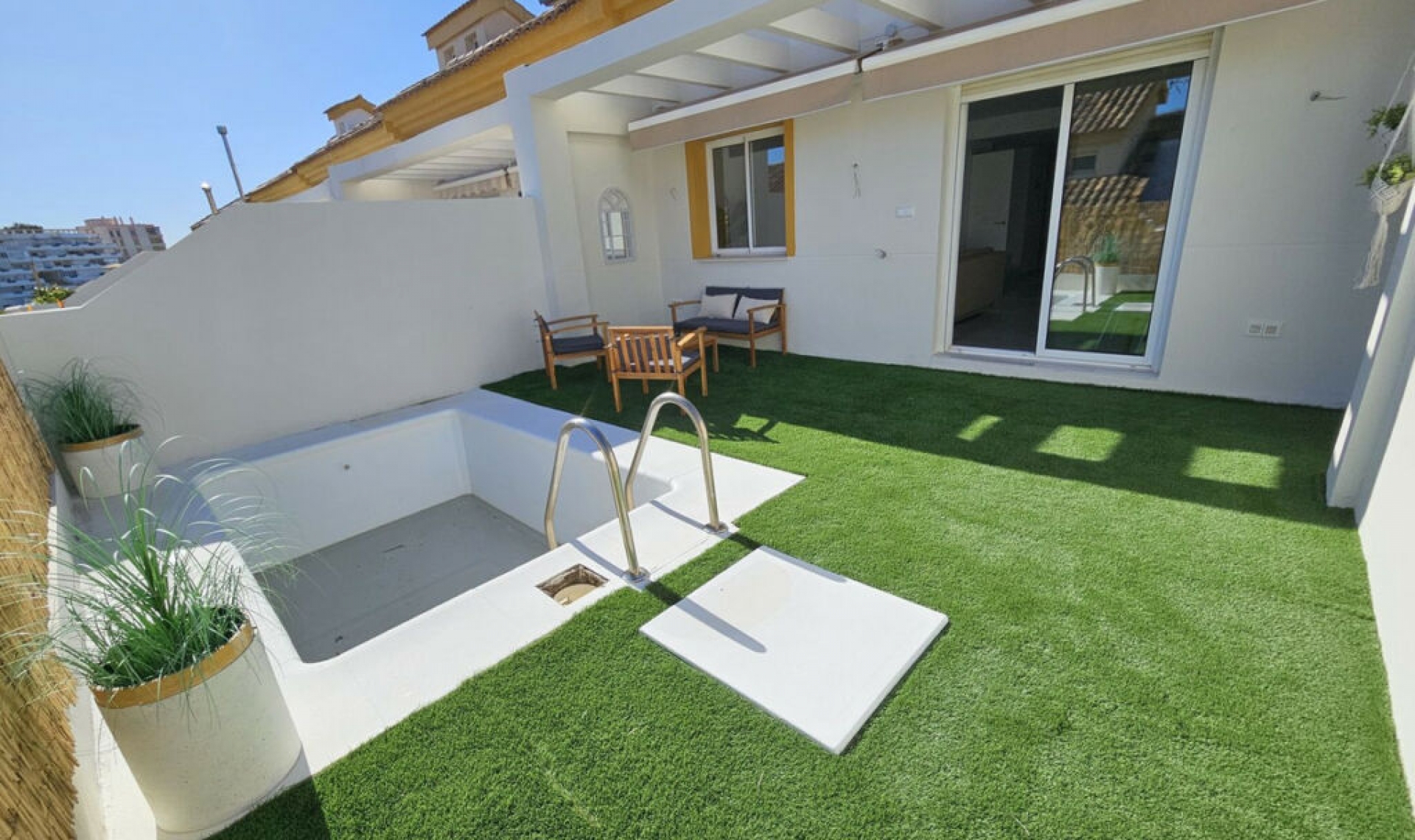 Resale - House -
Benalmadena Pueblo