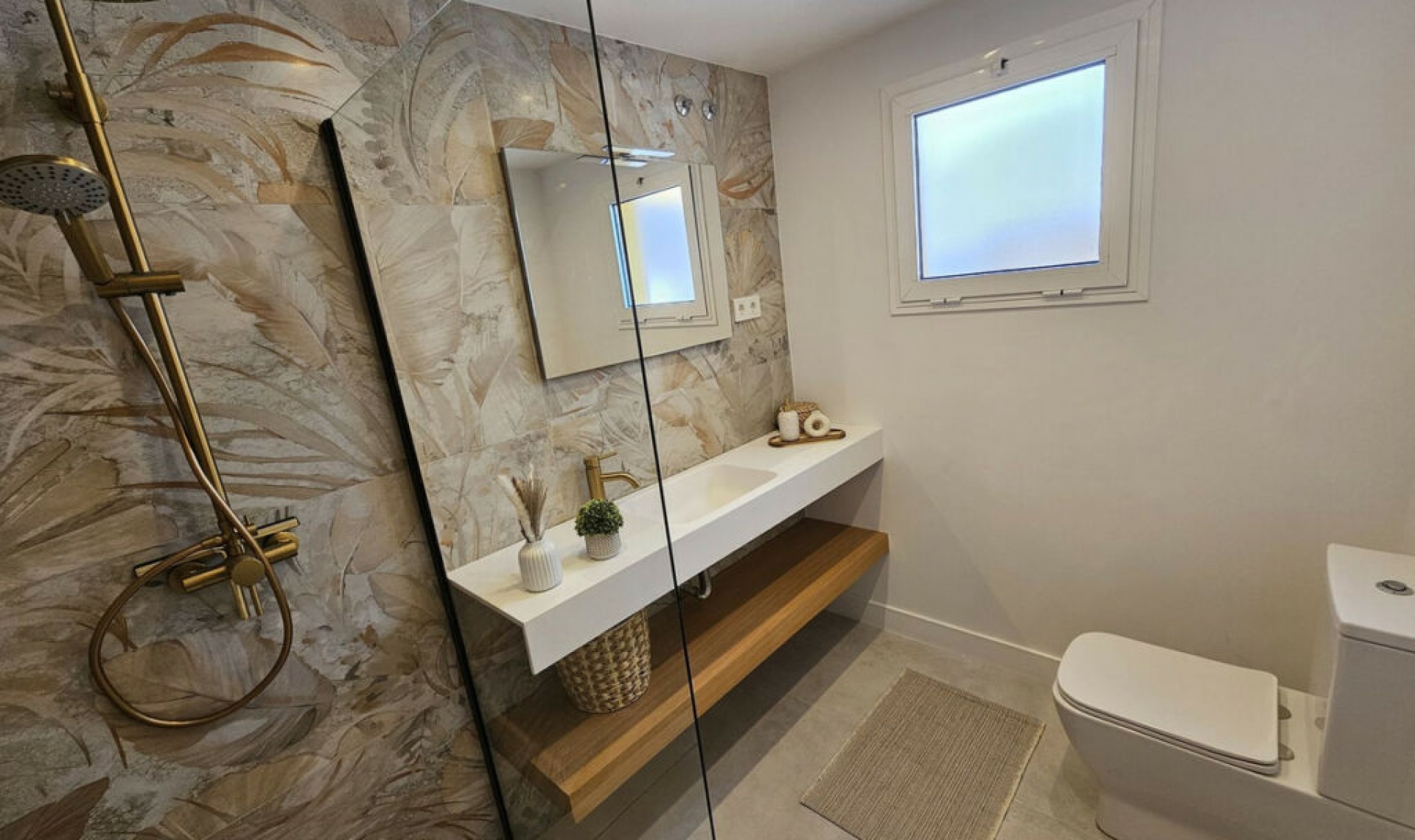 Resale - House -
Benalmadena Pueblo