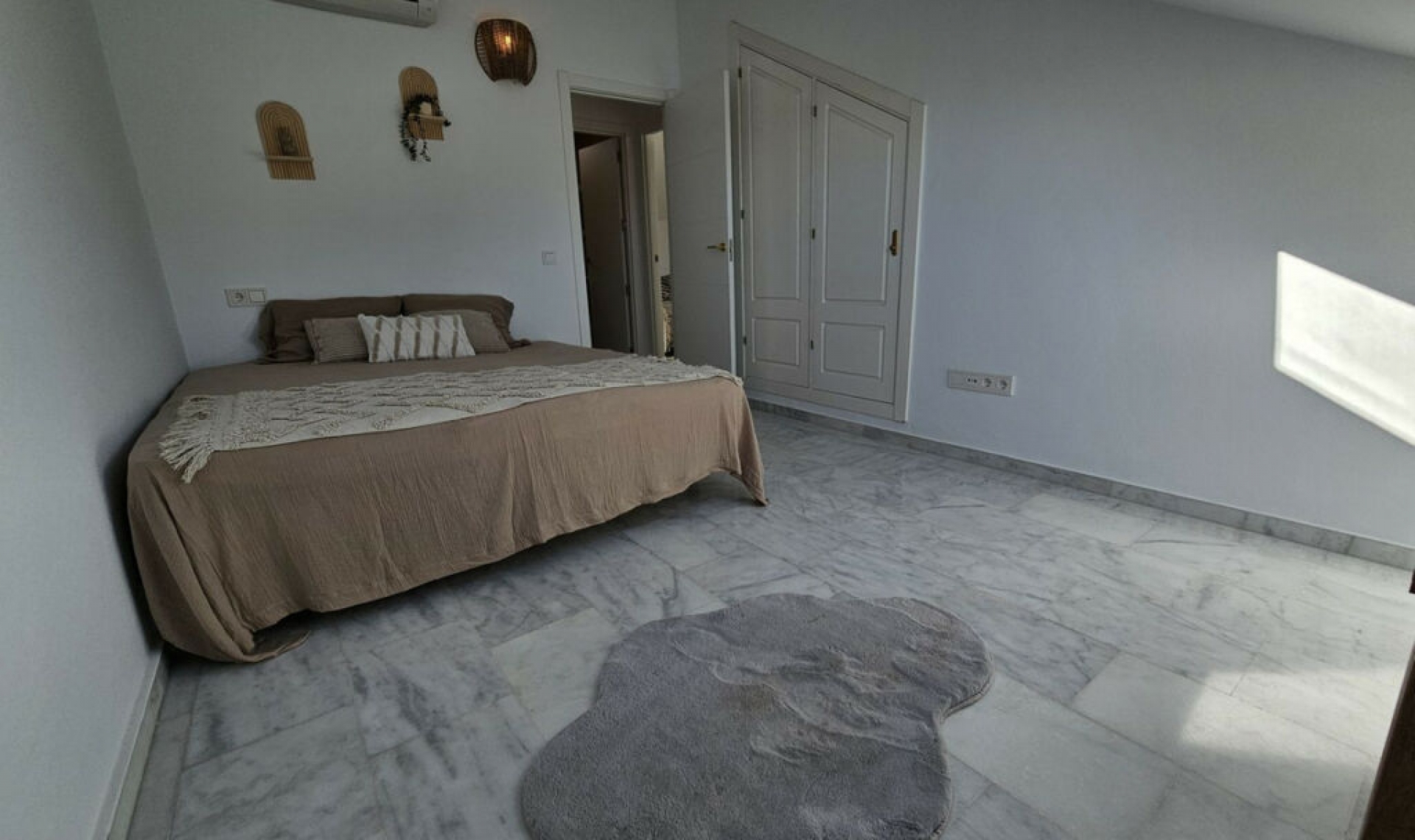 Resale - House -
Benalmadena Pueblo