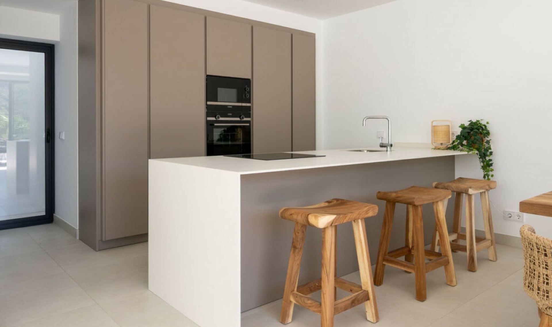Resale - House -
Benalmadena Pueblo