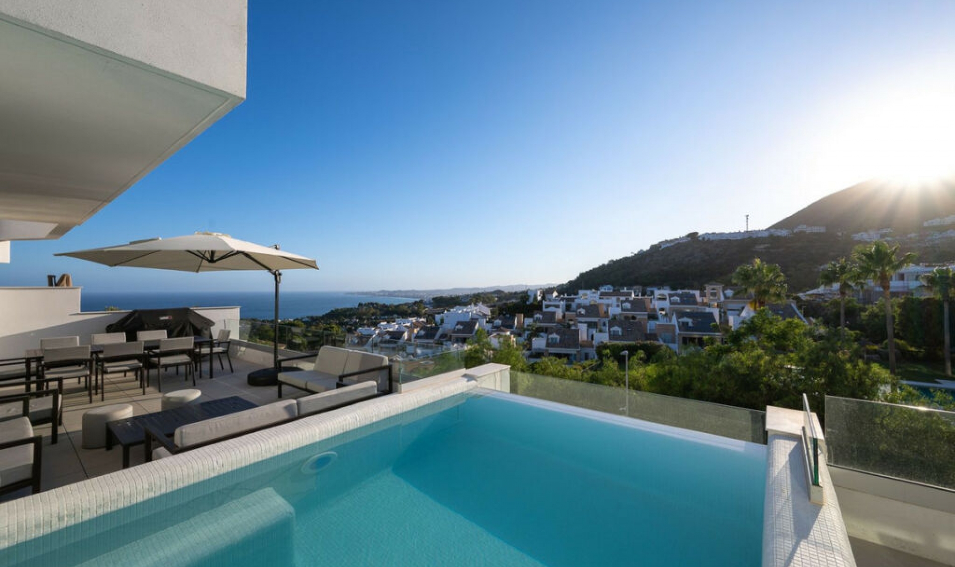 Resale - House -
Benalmadena Pueblo