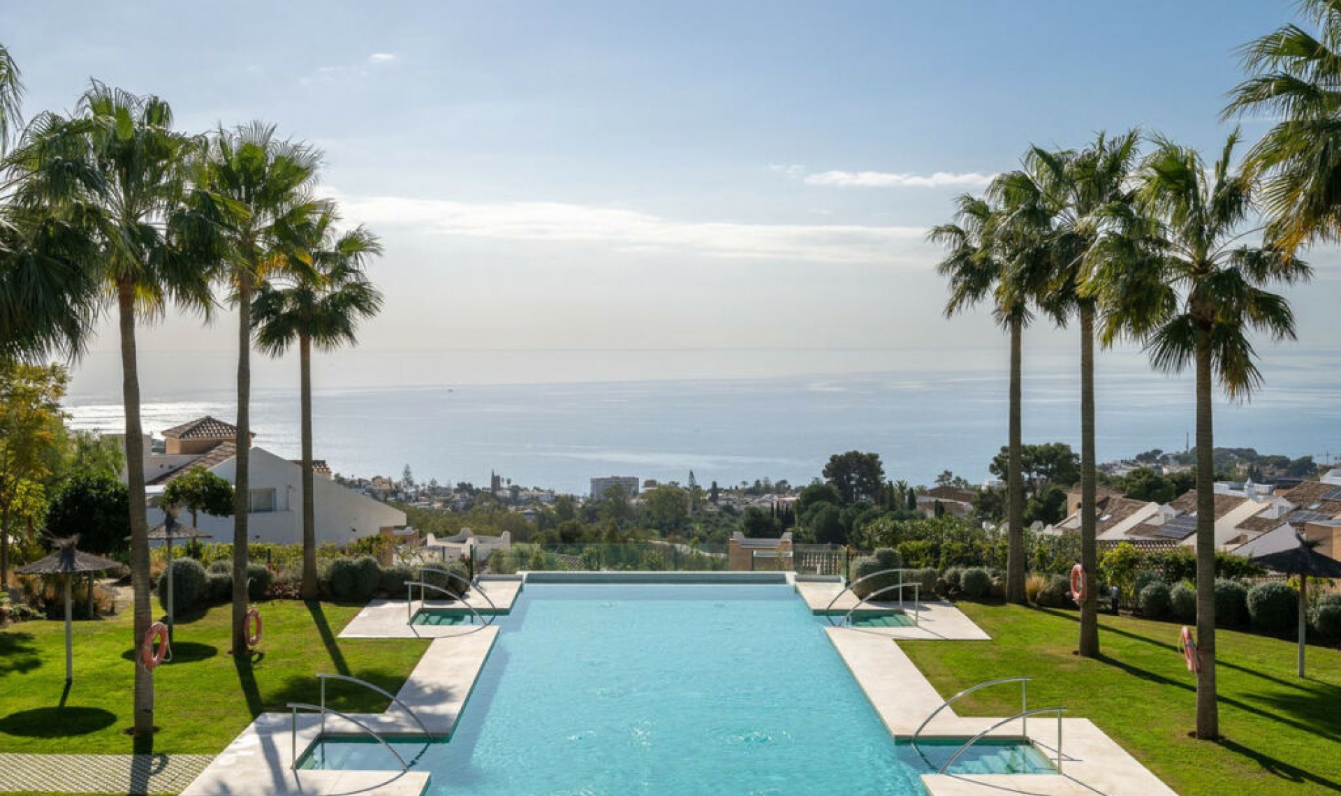 Resale - House -
Benalmadena Pueblo