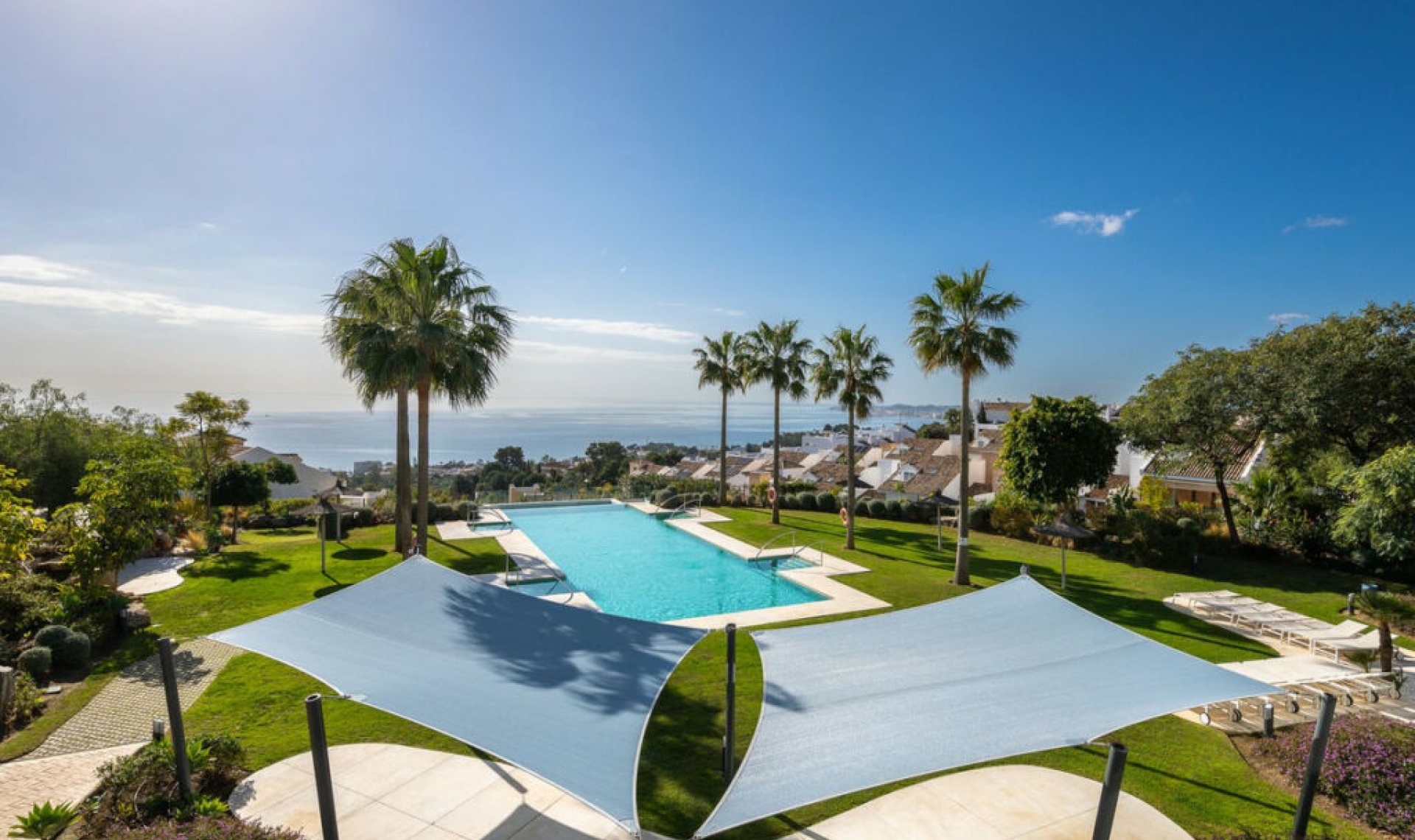 Resale - House -
Benalmadena Pueblo