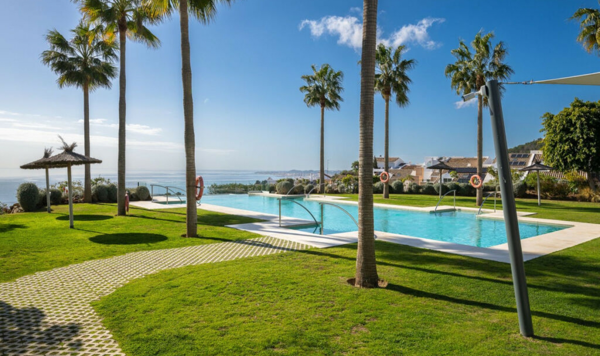 Resale - House -
Benalmadena Pueblo