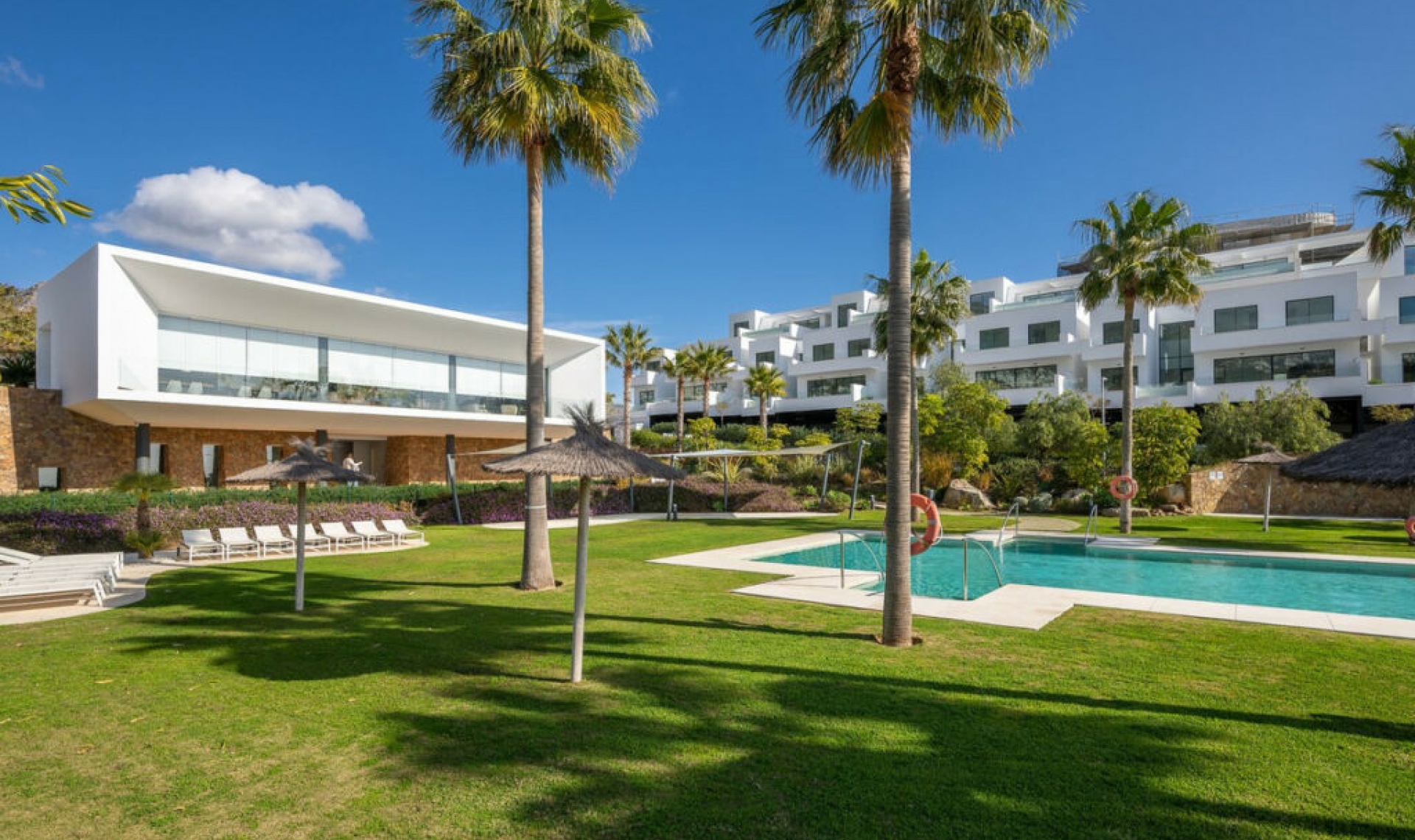 Resale - House -
Benalmadena Pueblo