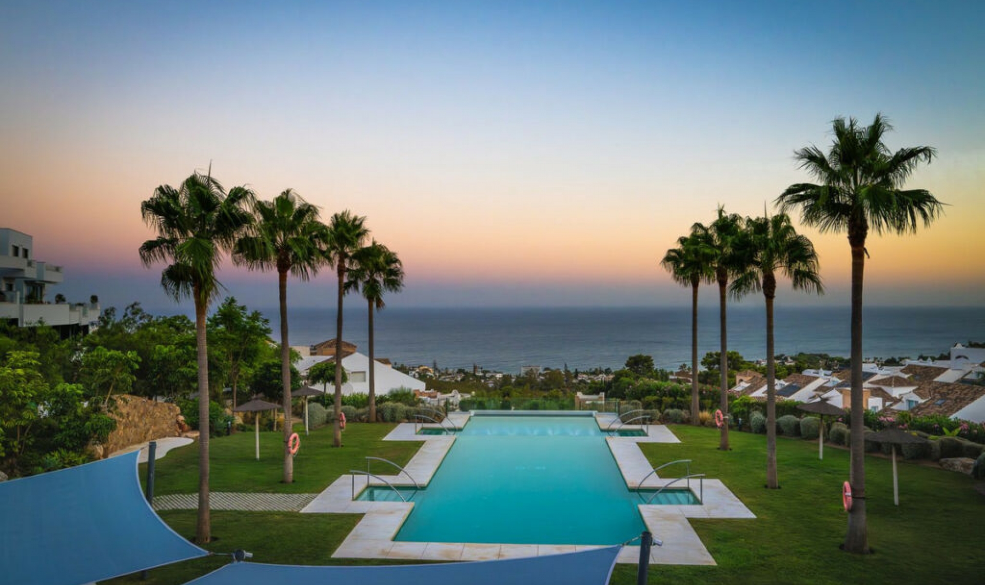 Resale - House -
Benalmadena Pueblo
