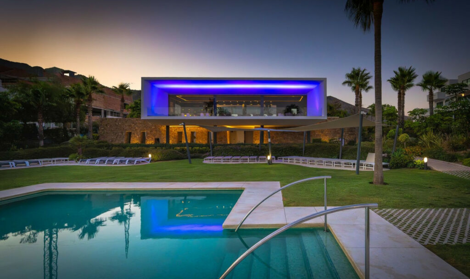 Resale - House -
Benalmadena Pueblo