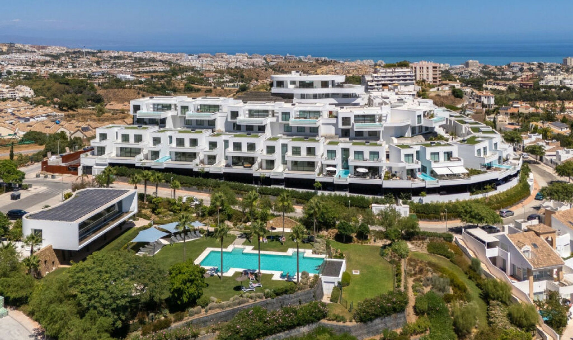 Resale - House -
Benalmadena Pueblo