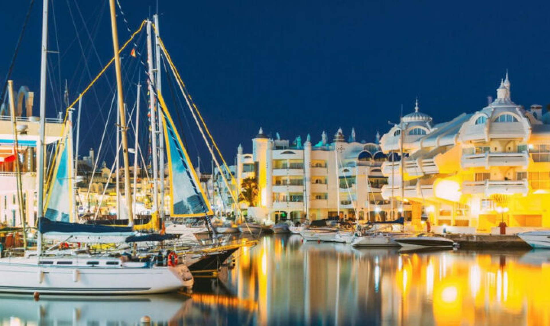 Resale - House -
Benalmadena Pueblo