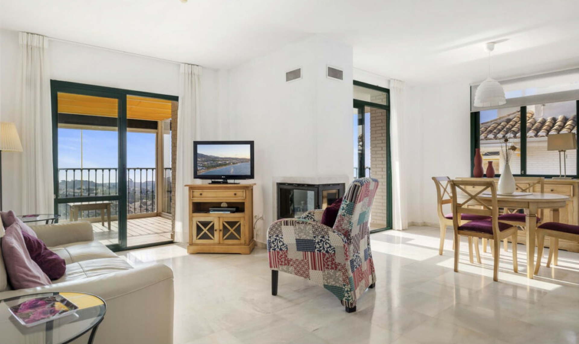 Resale - House -
Benalmadena Pueblo